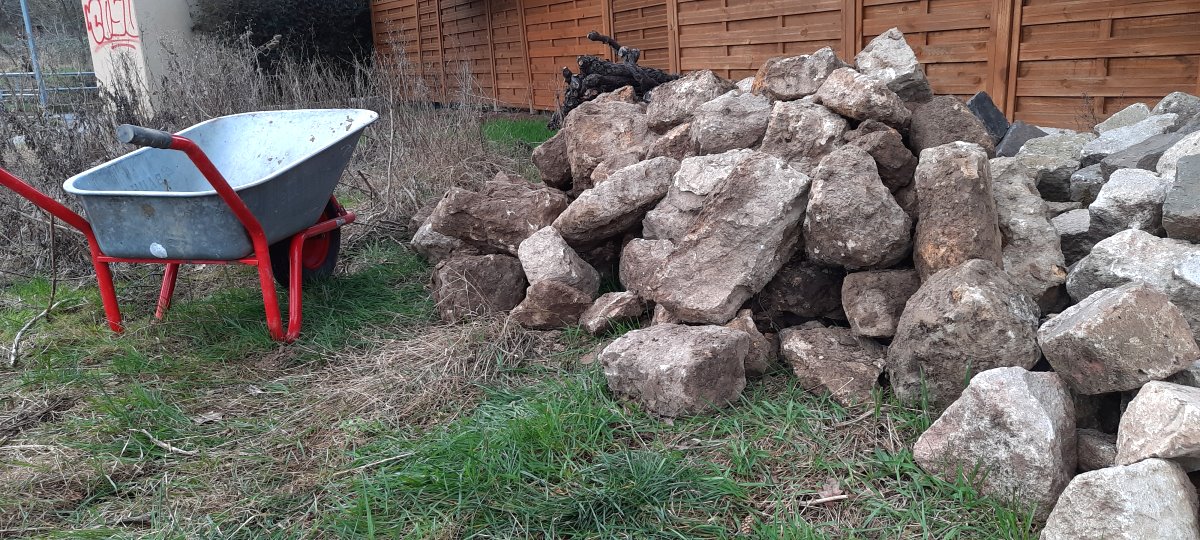 Steine an der Fläche