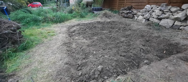 Aushub fürs Sandbeet